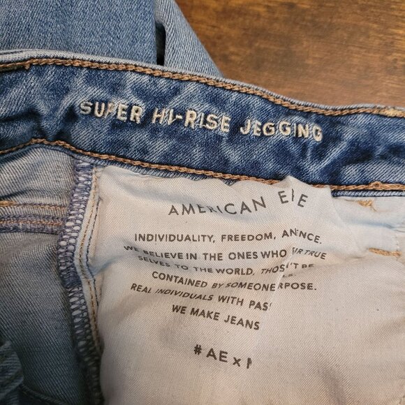 American Eagle Jeans 4 S Next Level Stretch Jegging Super Hi Rise Ripped - Picture 5 of 11